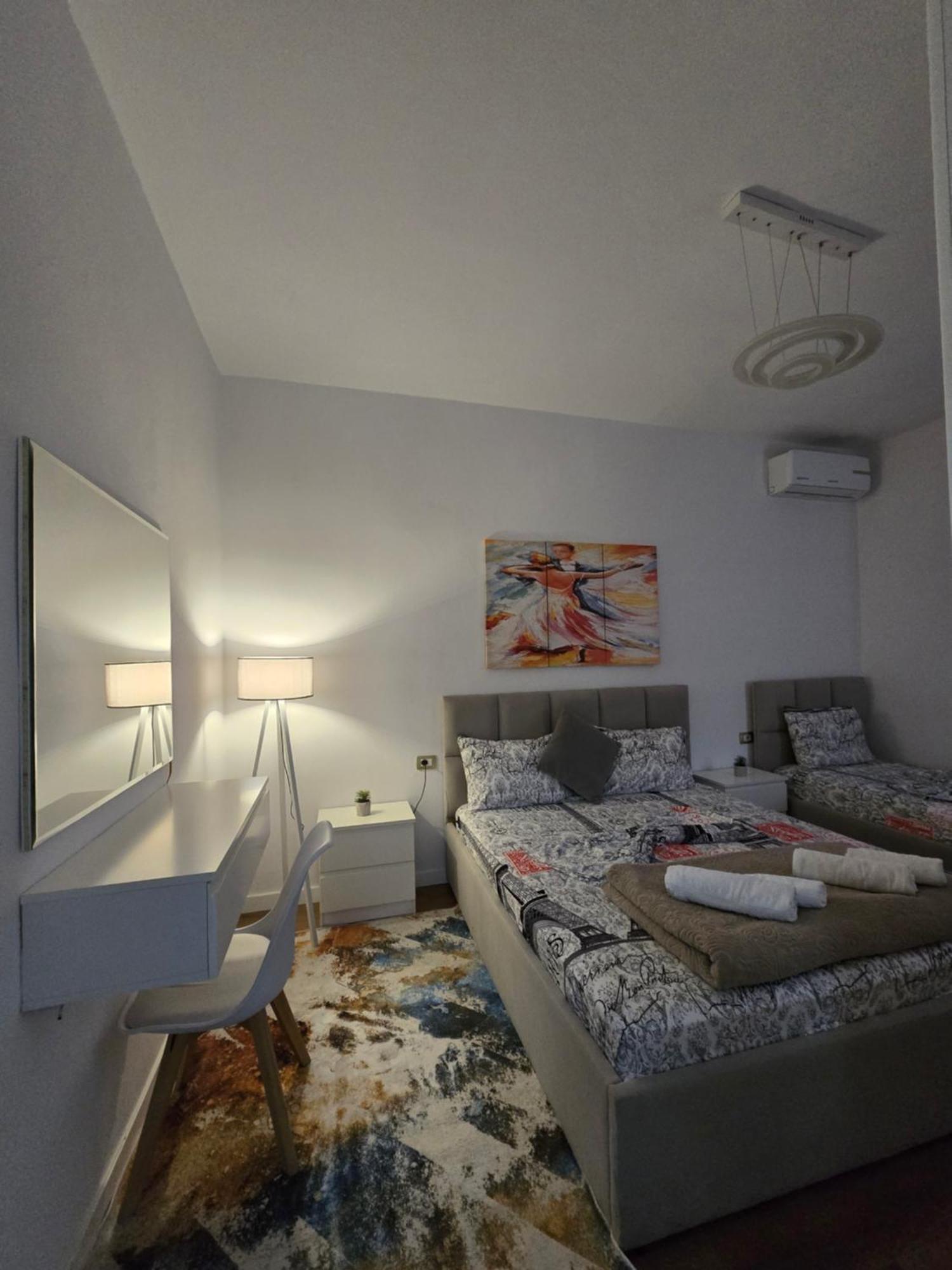Ideal Home Шкодер Экстерьер фото
